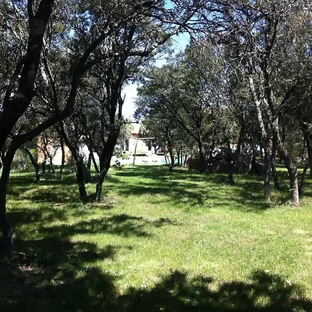 Mes Dans La Garrigue Villa
