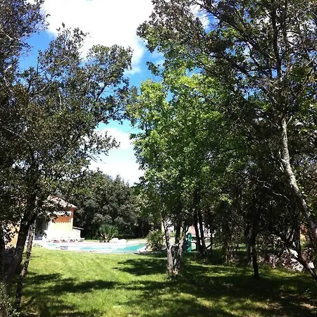 Mes Dans La Garrigue * Vacquières