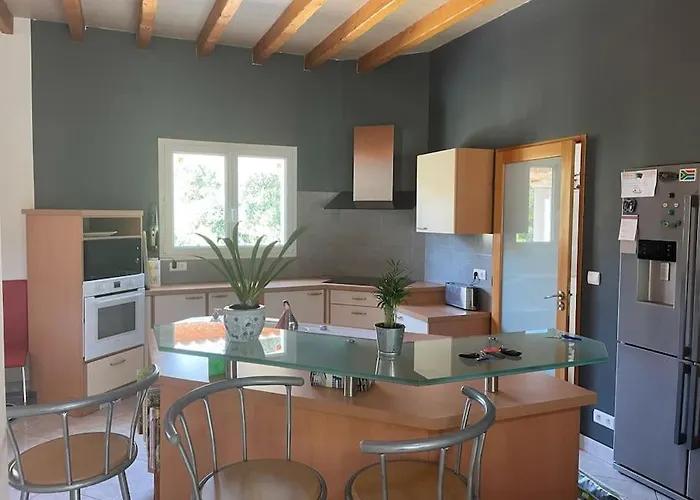 Mes Dans La Garrigue Βίλα Vacquières